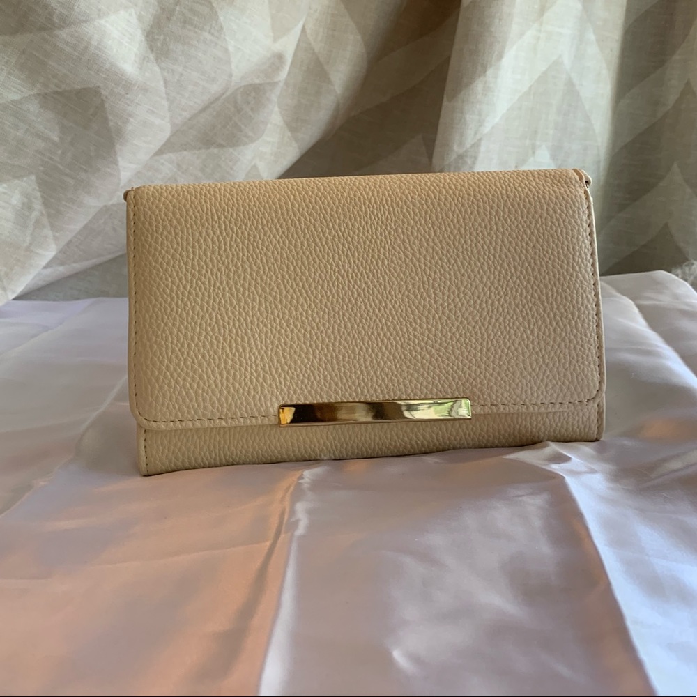 Cream Wallet